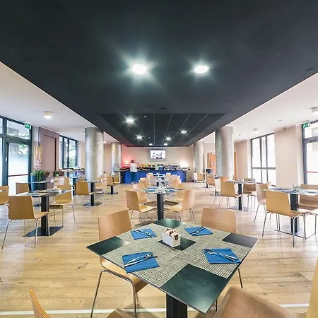 Airporthotel Verona Congress & Relax Hotel