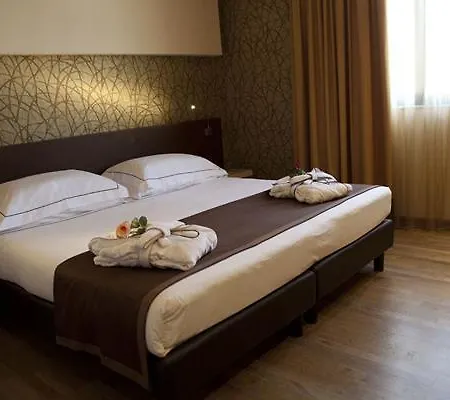 Airporthotel Verona Congress & Relax Hotell
